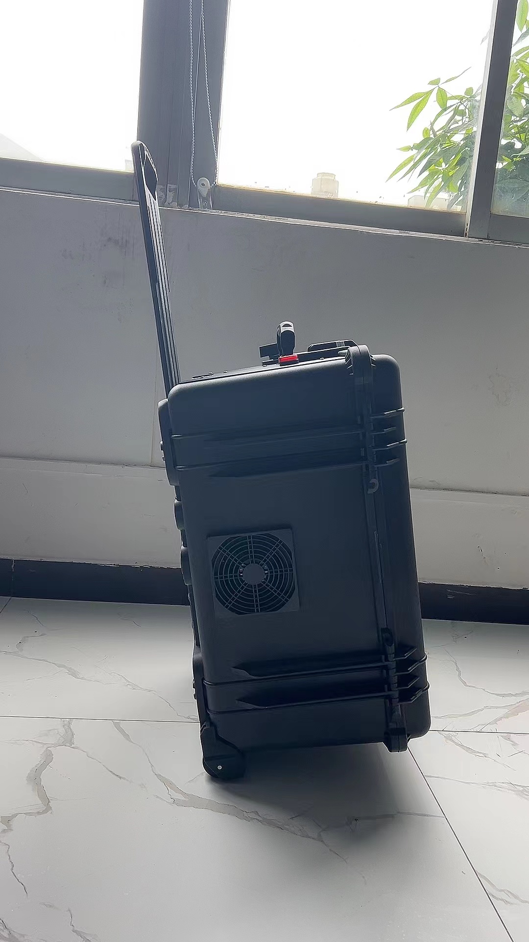 吉林手拉箱型移动通信干扰器